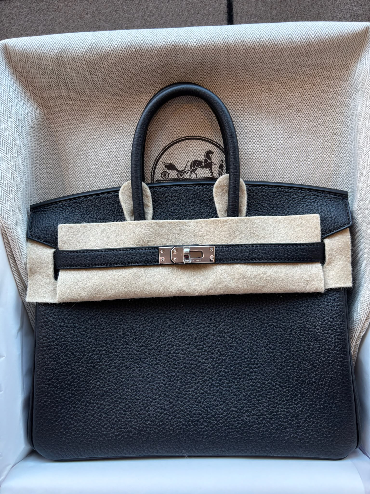 Hermès Birkin 25 Black Togo PHW