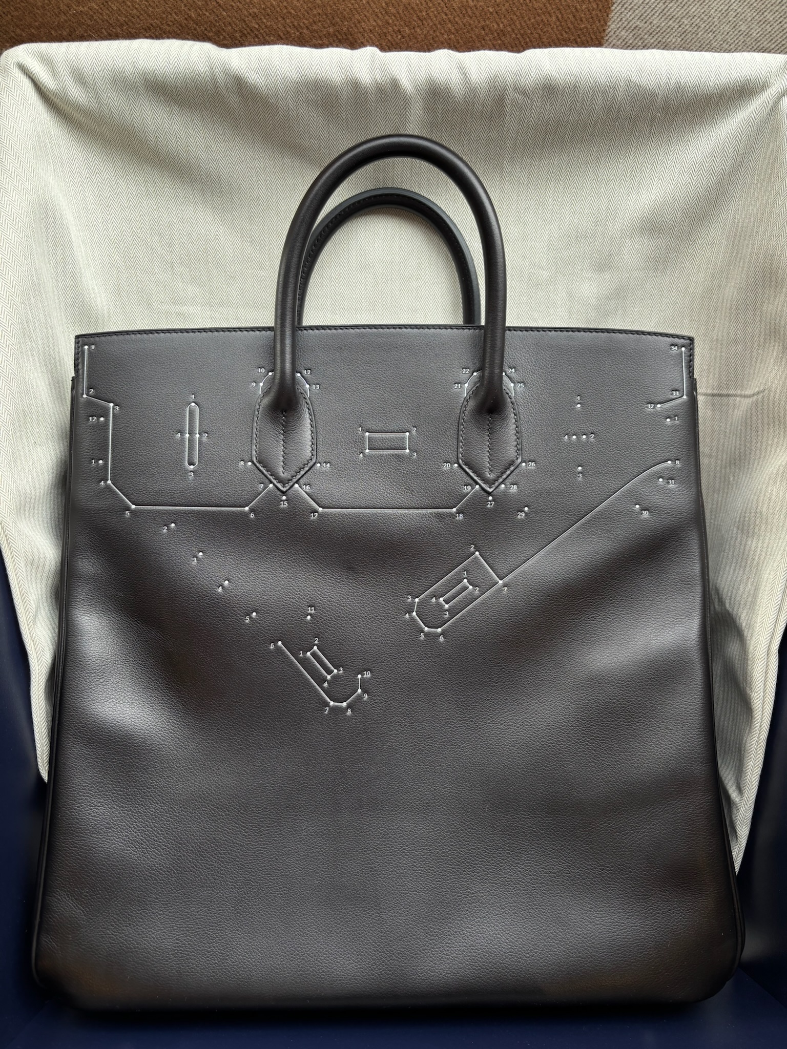 Hermès Haut à Courroies So Black Shadow Evergrain GHW, current stock — JULL London